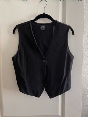 Zara vest